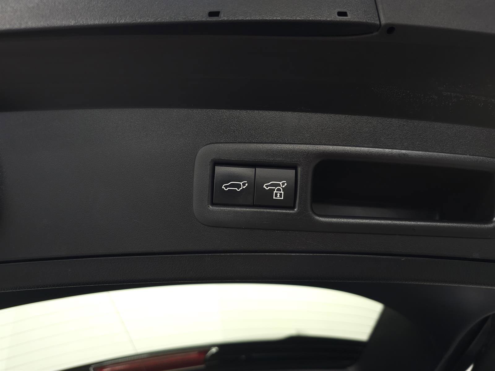 Certified 2023 Lexus UX 250h F Sport w/ Accessory Package (Z2) image 9