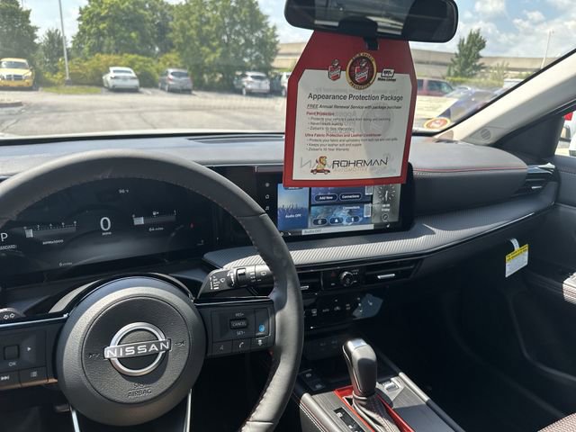 New 2025 Nissan Kicks SR w/ SR Premium Package image 11