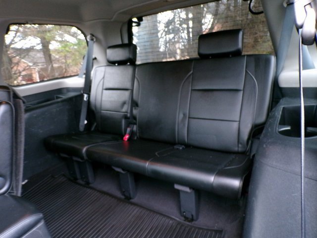 Used 2015 Nissan Armada Platinum w/ 2nd Row Captain Seat Package image 10