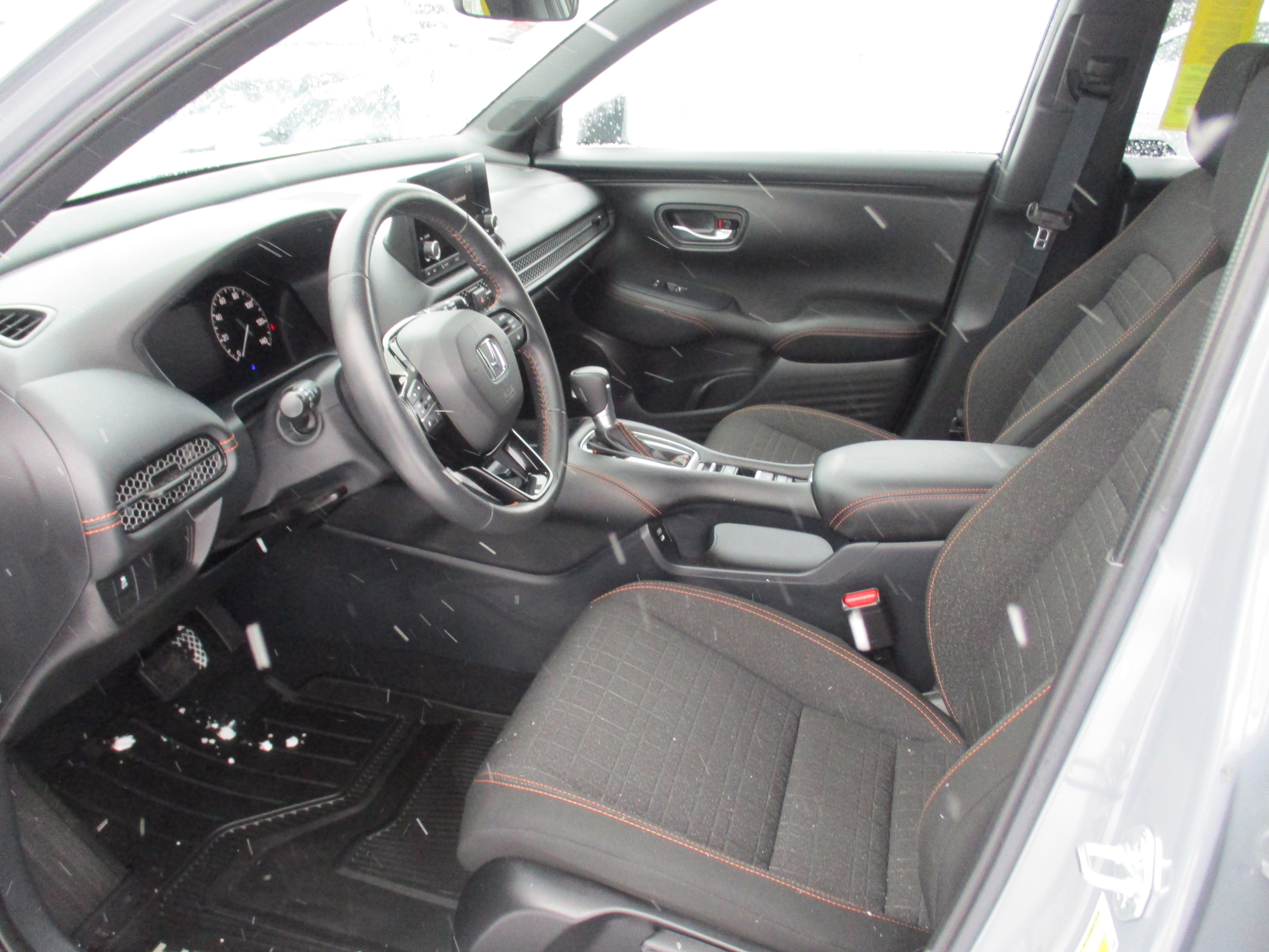 Certified 2024 Honda HR-V Sport image 11