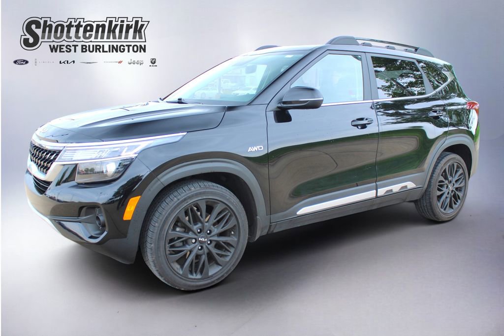Used 2023 Kia Seltos Nightfall Edition AWD/4WD image 1