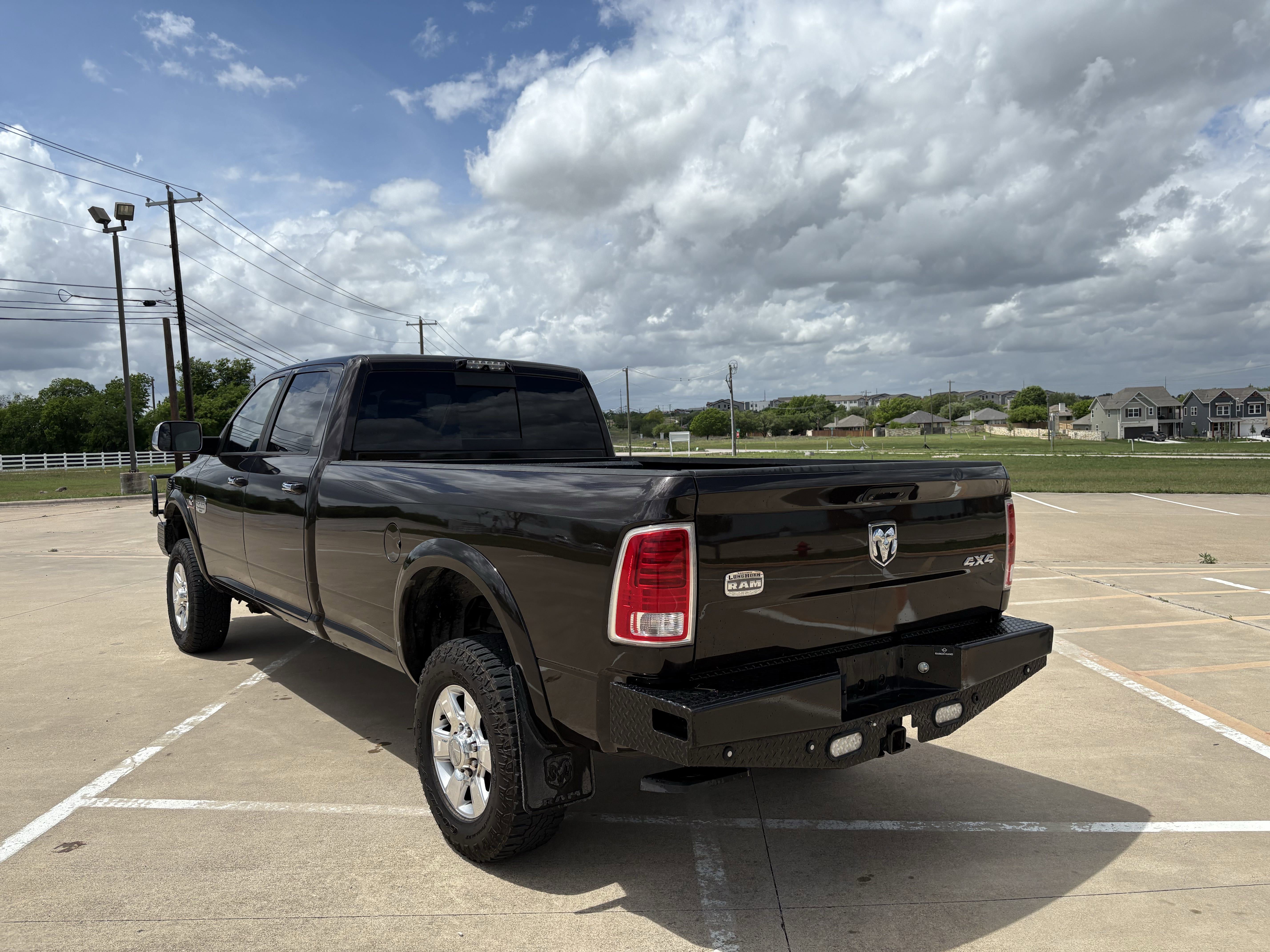Used 2016 RAM 2500 Longhorn AWD/4WD image 3
