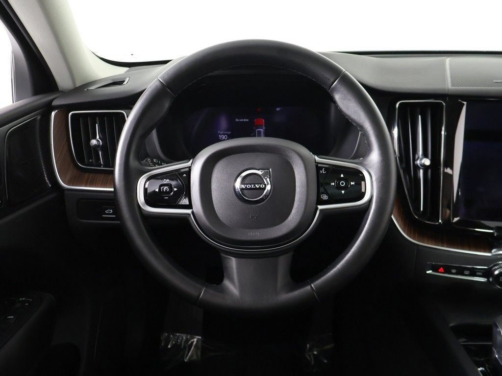 Used 2023 Volvo XC60 B5 Plus w/ Climate Package AWD/4WD image 43