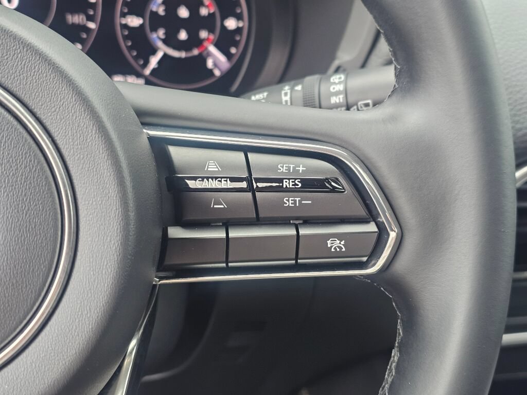 Certified 2024 MAZDA CX-90 Plug-In Hybrid w/ Preferred AWD/4WD image 38