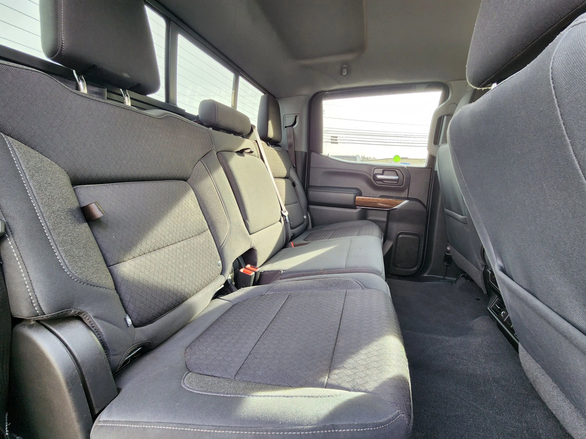 Used 2020 GMC Sierra 1500 SLE w/ SLE Value Package image 44