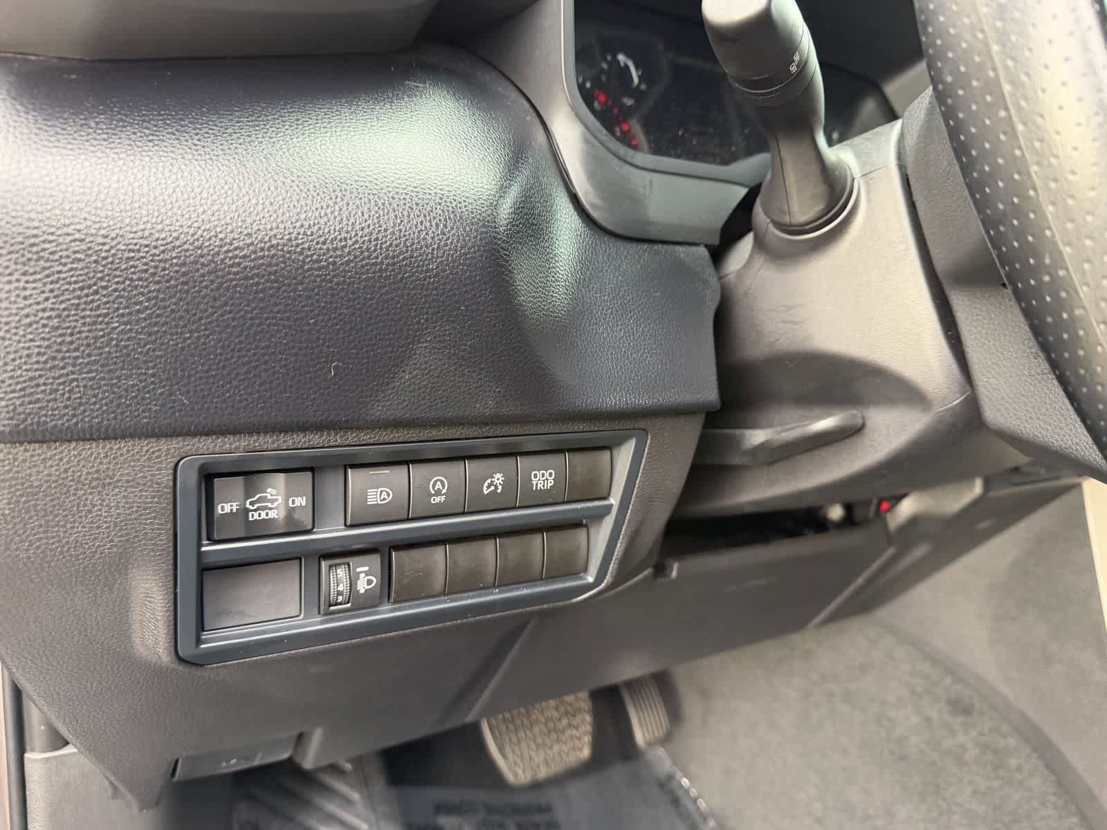 Used 2025 Toyota Tundra SR5 AWD/4WD image 23