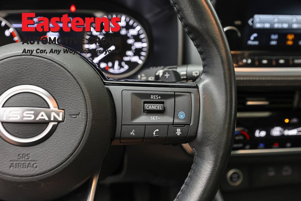 Used 2023 Nissan Rogue SL w/ SL Premium Package AWD/4WD image 16