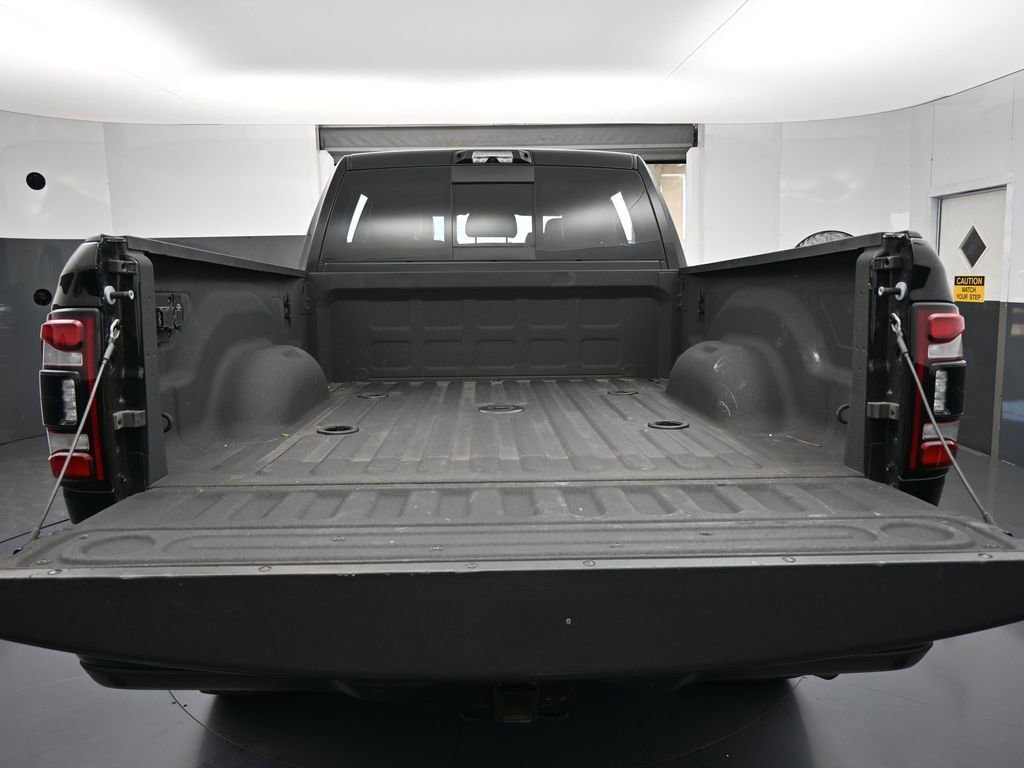 Used 2024 RAM 3500 Laramie w/ Night Edition image 49