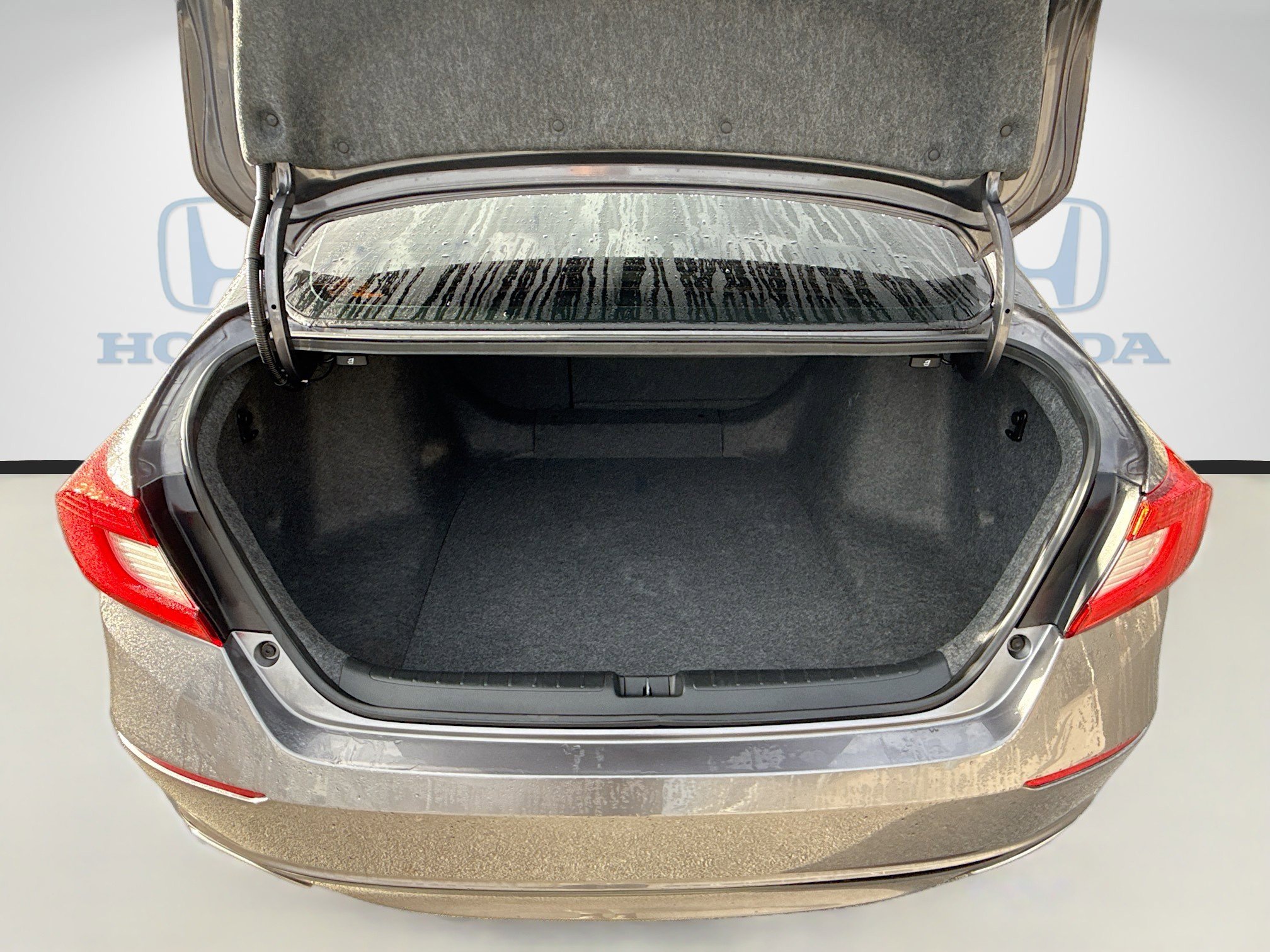 Used 2019 Honda Accord Sport image 25