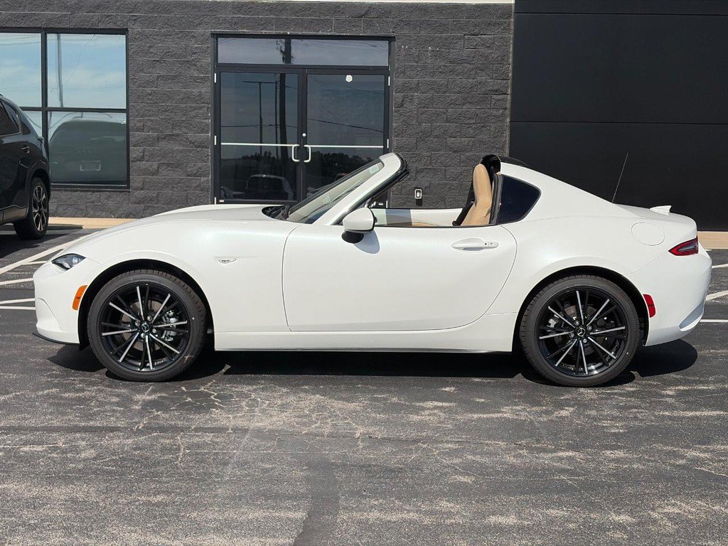 New 2026 MAZDA MX-5 Miata RF Grand Touring w/ Weather Package RWD image 2