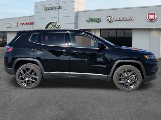 New 2026 Jeep Compass Latitude w/ Sun and Sound Group image 8