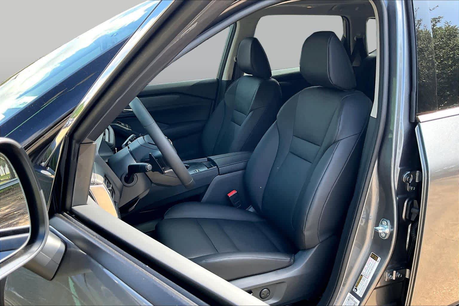 New 2026 Nissan Rogue Dark Armor FWD image 18
