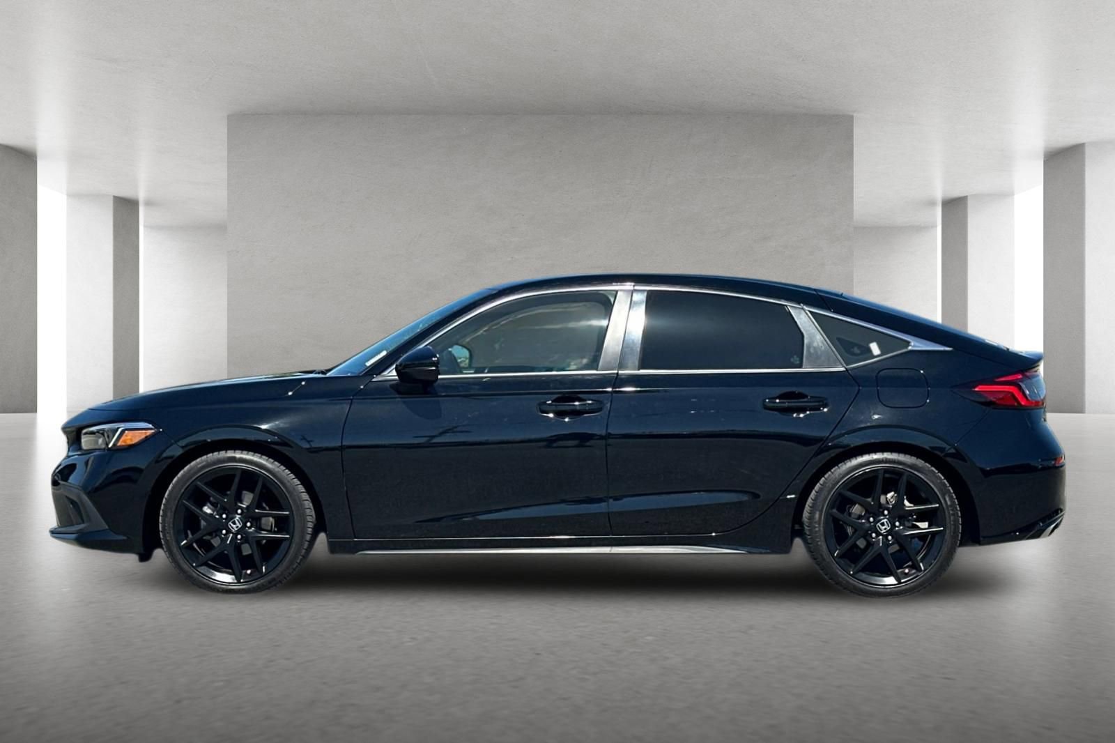 Certified 2022 Honda Civic Sport Touring image 7