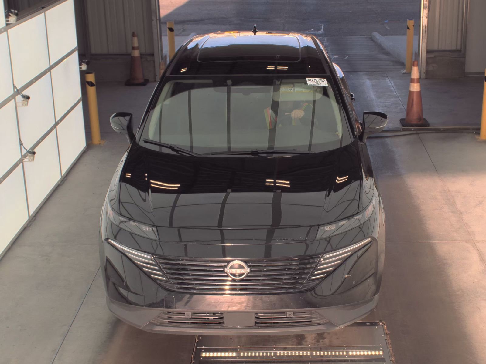 Used 2025 Nissan Murano SL AWD/4WD image 2