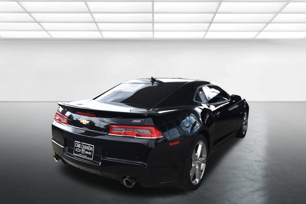 Used 2014 Chevrolet Camaro SS w/ RS Package RWD image 6