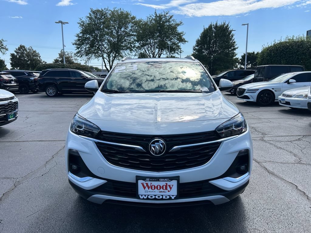 Used 2023 Buick Encore GX Essence w/ Experience Buick Package FWD image 3