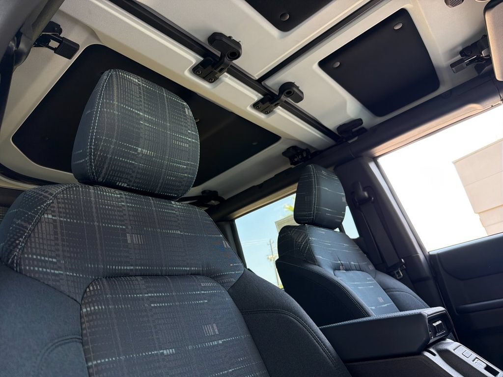 New 2026 Ford Bronco Heritage Edition AWD/4WD image 16