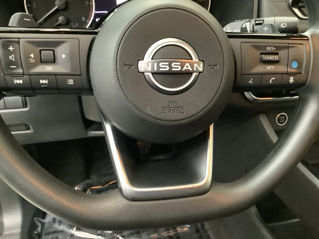 Used 2023 Nissan Rogue SV AWD/4WD image 15