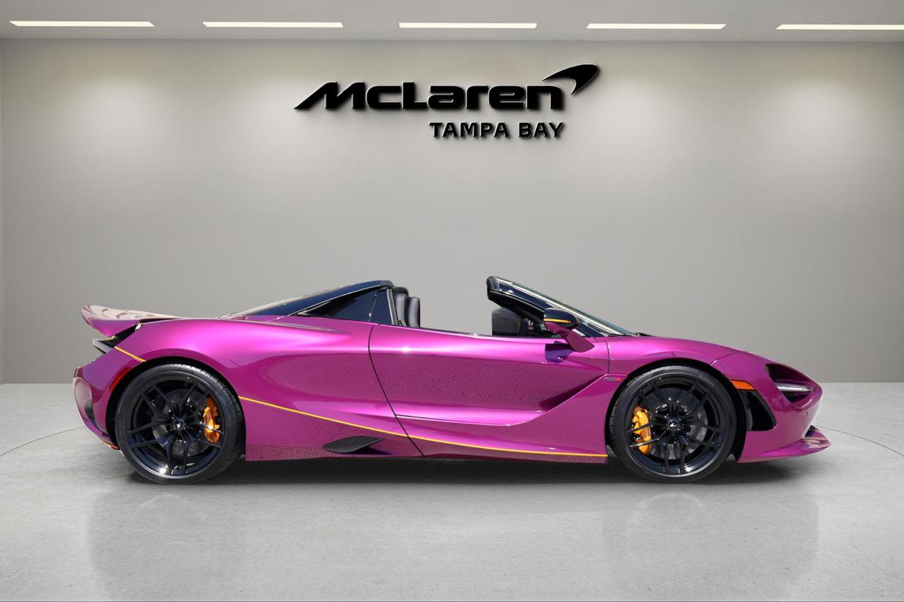 Used 2026 McLaren 750S Spider image 7