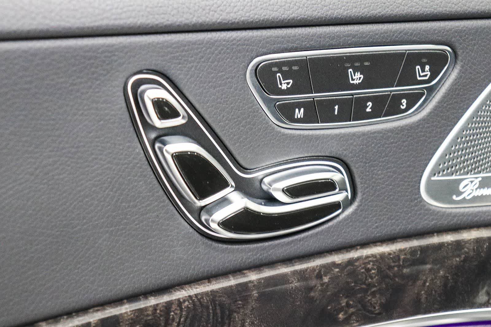 Used 2018 Mercedes-Benz S 560 Sedan image 21