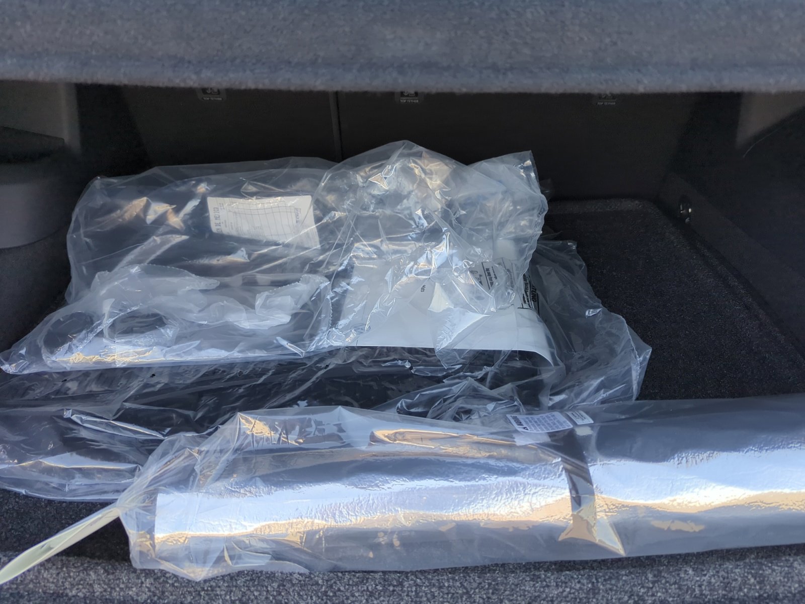 New 2026 Volkswagen Tiguan SEL R-Line image 30