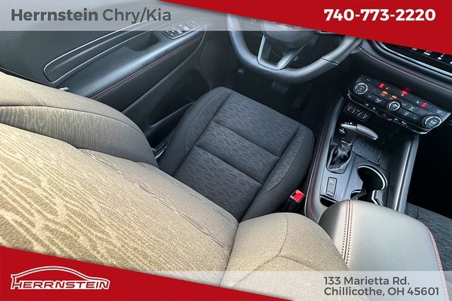 New 2025 Dodge Durango R/T w/ Blacktop Package image 13