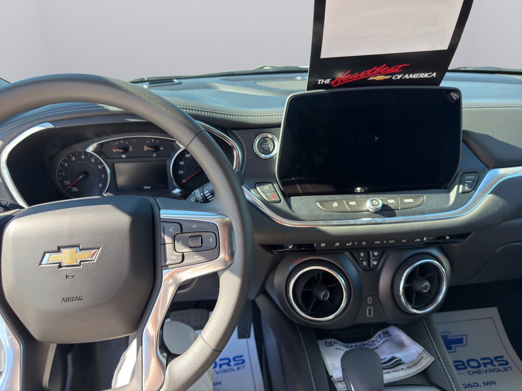 New 2026 Chevrolet Blazer LT w/ Convenience Package AWD/4WD image 18