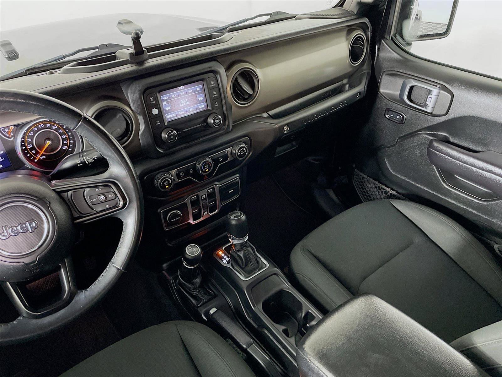 Used 2018 Jeep Wrangler Unlimited Sport S image 24