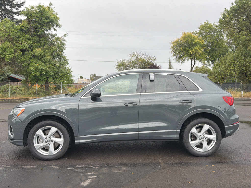Used 2020 Audi Q3 2.0T Premium AWD/4WD image 24