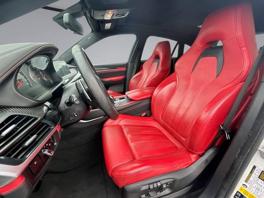 Used 2018 BMW X6 M w/ Executive Package AWD/4WD image 4