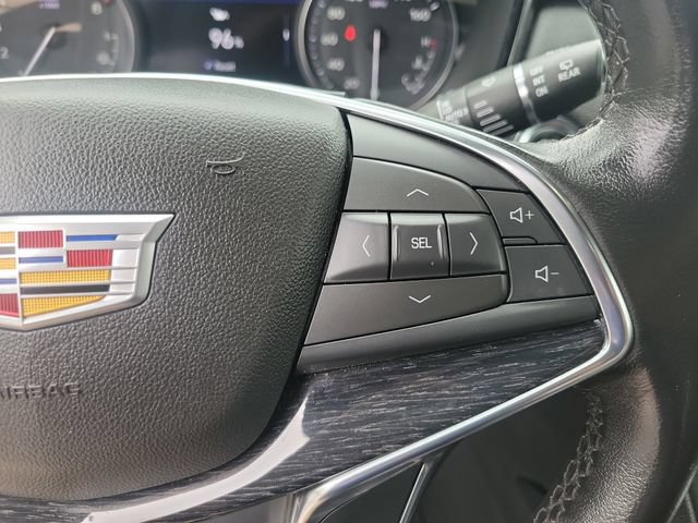 Certified 2022 Cadillac XT5 Premium Luxury w/ Technology Package AWD/4WD image 11