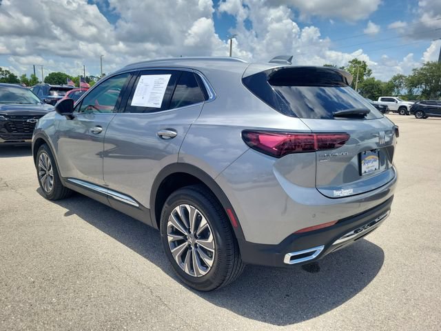 Used 2025 Buick Envision Preferred AWD/4WD image 3
