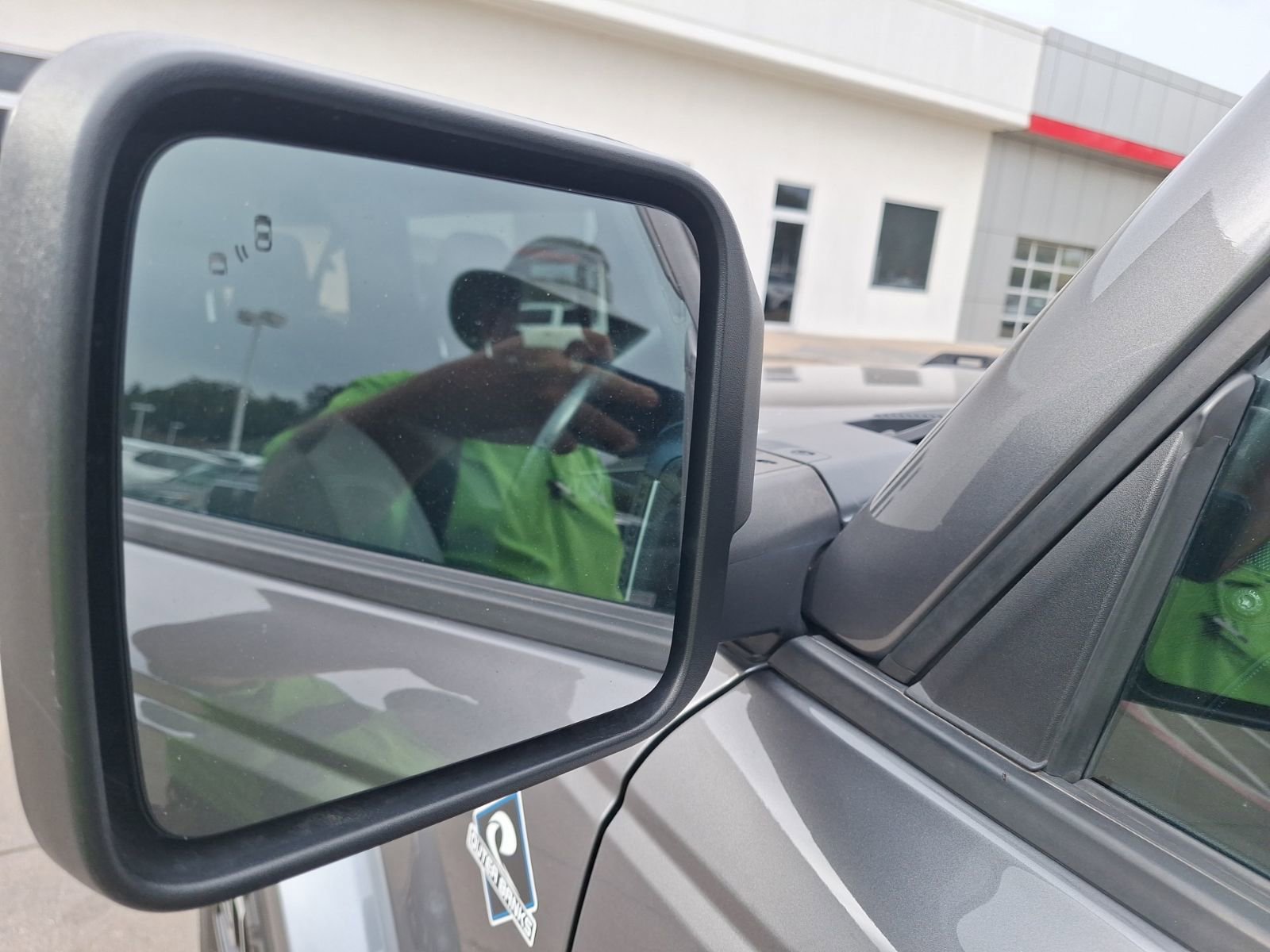 Used 2022 Ford Bronco Outer Banks image 14