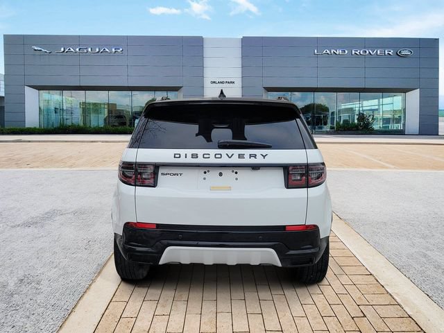 Used 2025 Land Rover Discovery Sport Dynamic SE AWD/4WD image 6