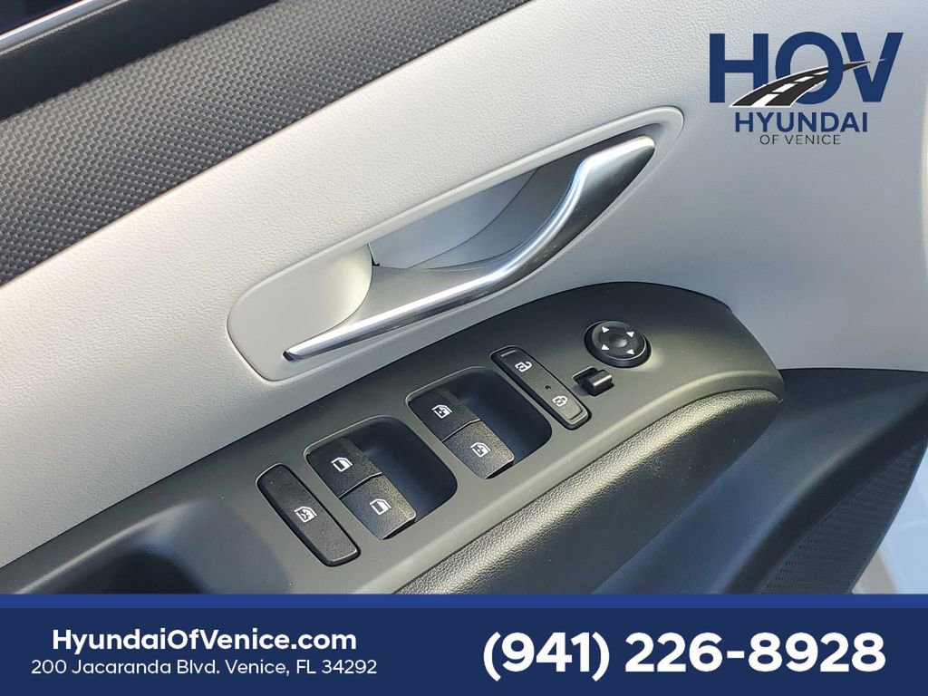 Certified 2022 Hyundai Tucson SEL FWD image 25