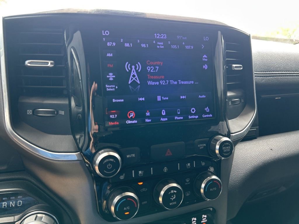 Used 2020 RAM 1500 Laramie w/ Sport Appearance Package image 30