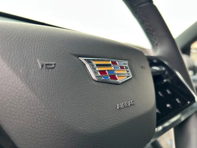 New 2026 Cadillac Escalade Luxury w/ Touring Package image 36