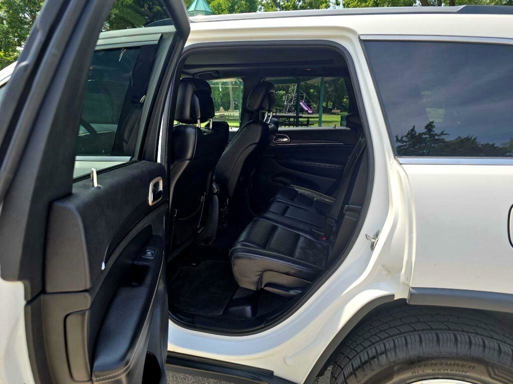 Used 2015 Jeep Grand Cherokee Limited w/ Luxury Group II AWD/4WD image 22