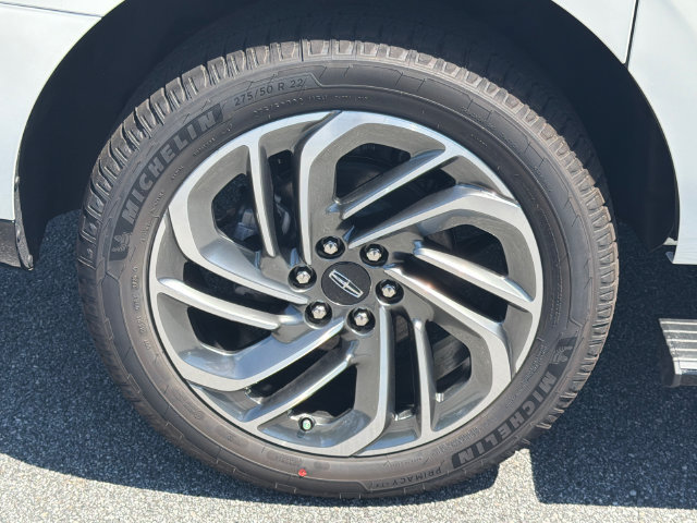 New 2027 Lincoln Navigator L Reserve AWD/4WD image 18