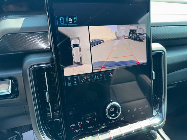 Certified 2025 GMC Yukon XL AT4 w/ AT4 Premium Package AWD/4WD image 16