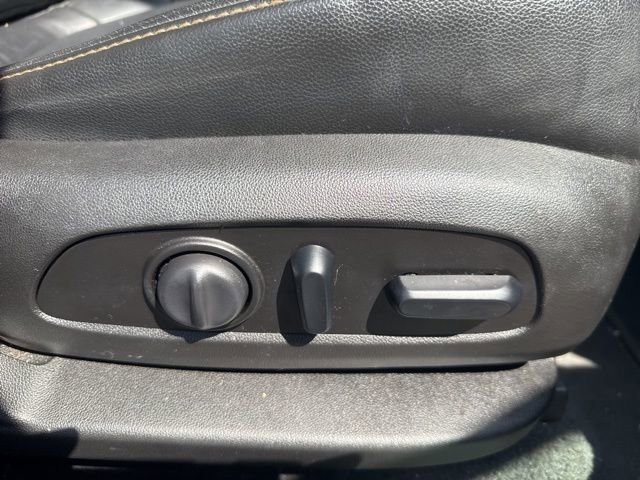 Used 2019 Chevrolet Traverse Premier w/ Redline Edition image 18