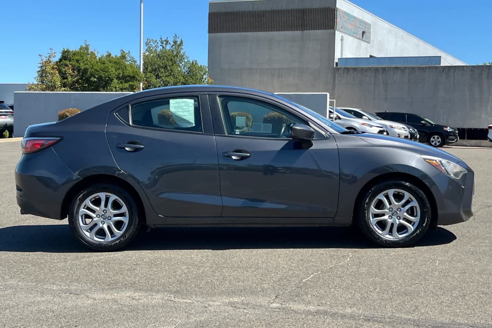 Used 2016 Scion iA FWD image 6