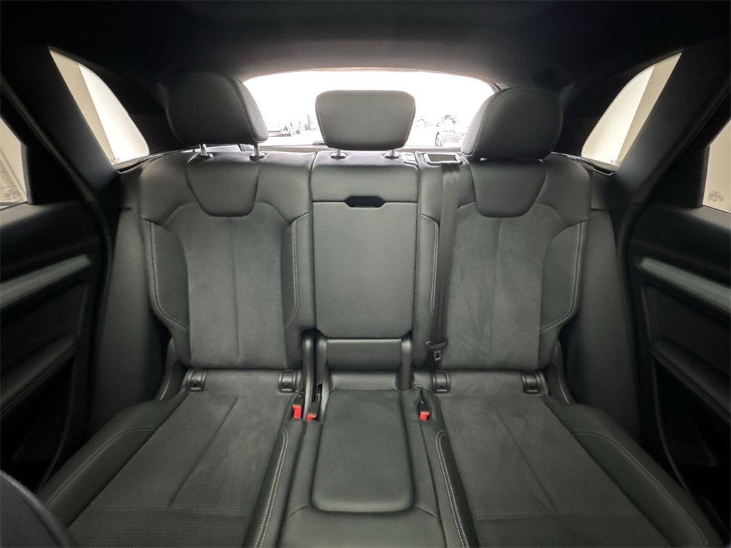 Certified 2024 Audi Q5 e Premium Plus image 22