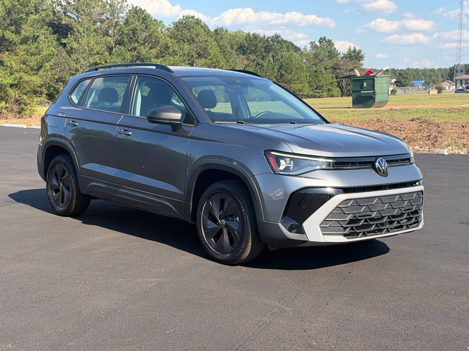 Used 2025 Volkswagen Taos S FWD image 3