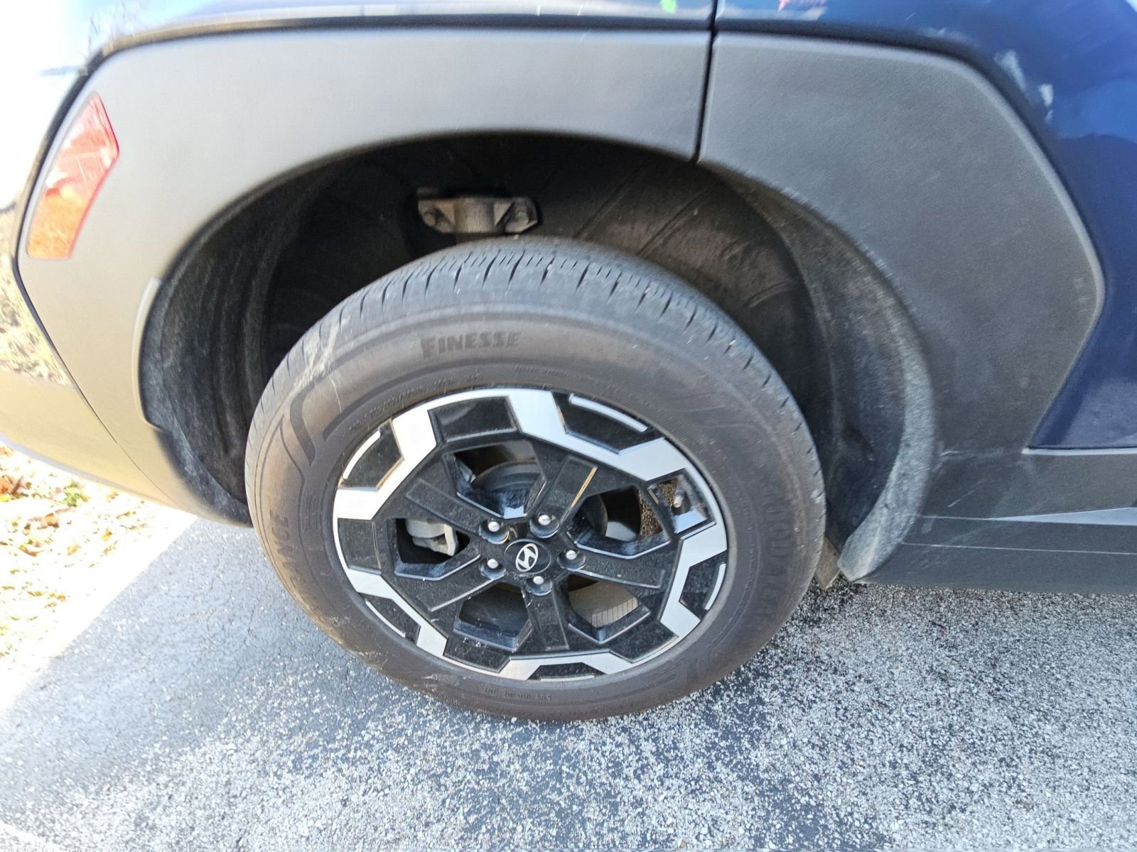 Used 2025 Hyundai Santa Fe SEL image 9