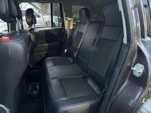 Used 2016 Jeep Compass 75th Anniversary w/ Power Value Group image 8