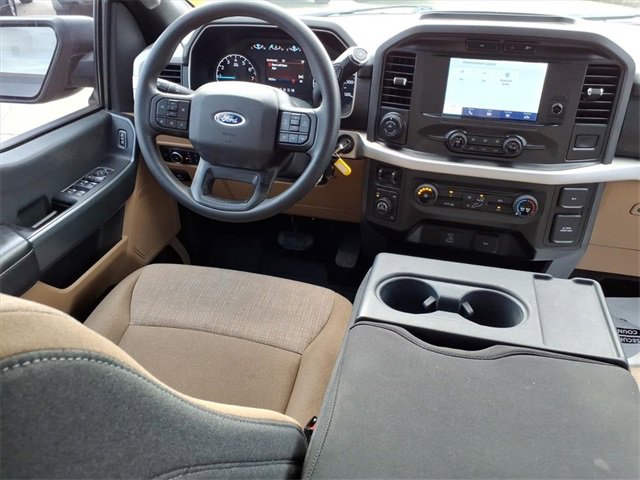 Used 2021 Ford F150 XLT w/ Trailer Tow Package image 4