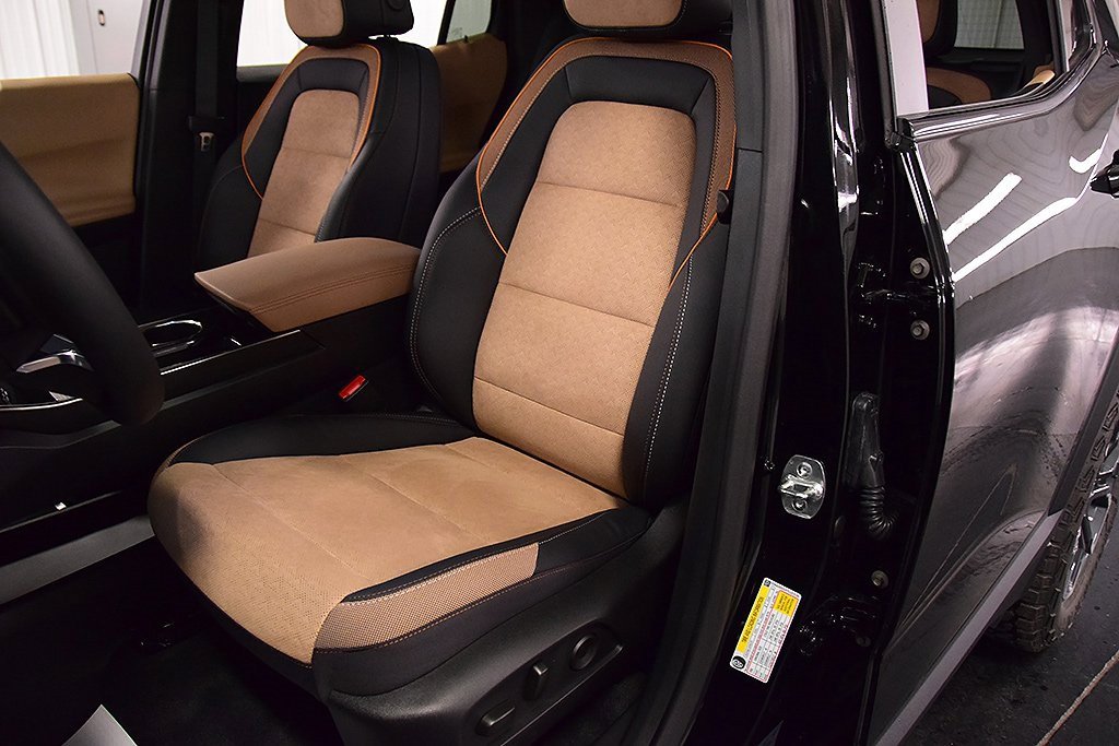 New 2026 Chevrolet Equinox ACTIV w/ Safety and Technology Package image 28