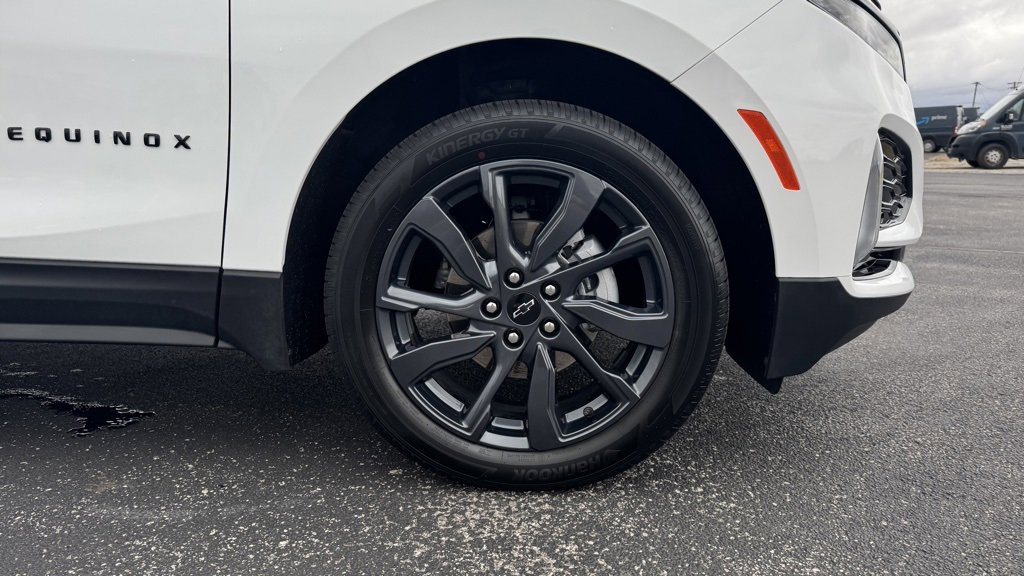 Used 2024 Chevrolet Equinox RS image 32