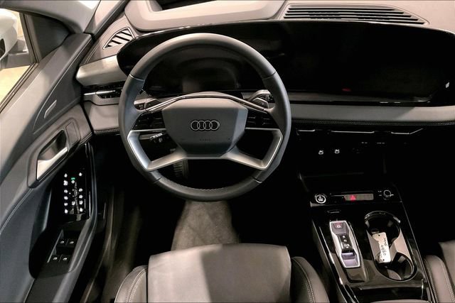Used 2025 Audi Q6 e-tron Premium Plus w/ Premium Plus image 5